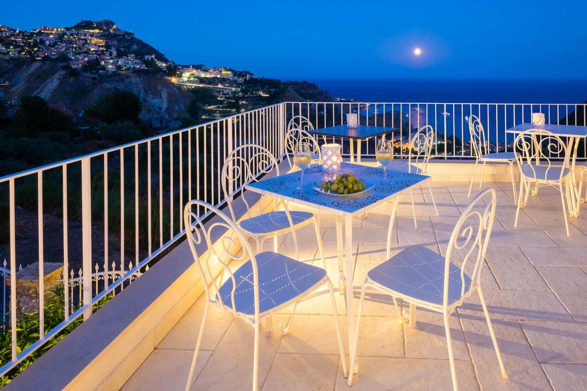 Sciccosa Guest House Taormina Exteriör bild